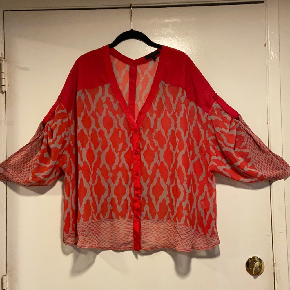 Nuciel -EUC - beautiful, unique design sheer blouse.